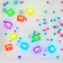 Load image into Gallery viewer, Glo Pals Sammy Light Up Cubes