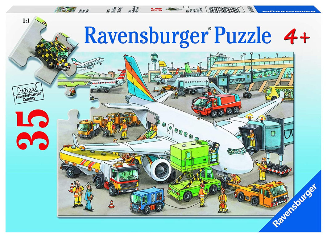 Busy Airport  (35 pc Puzzle)